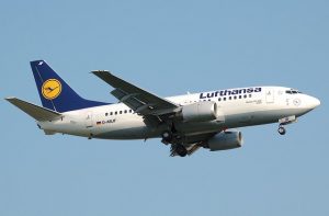Lufthansa regista queda no lucro de 55%