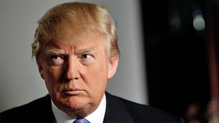 Mais uma polémica: Trump sugere assassinato de Hillary Clinton