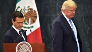 Trump visita o México e mantém posição sobre muro