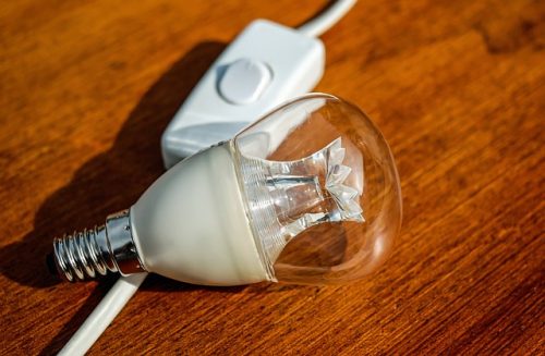 Mudar de comercializador de energia vai passar a ser mais fácil