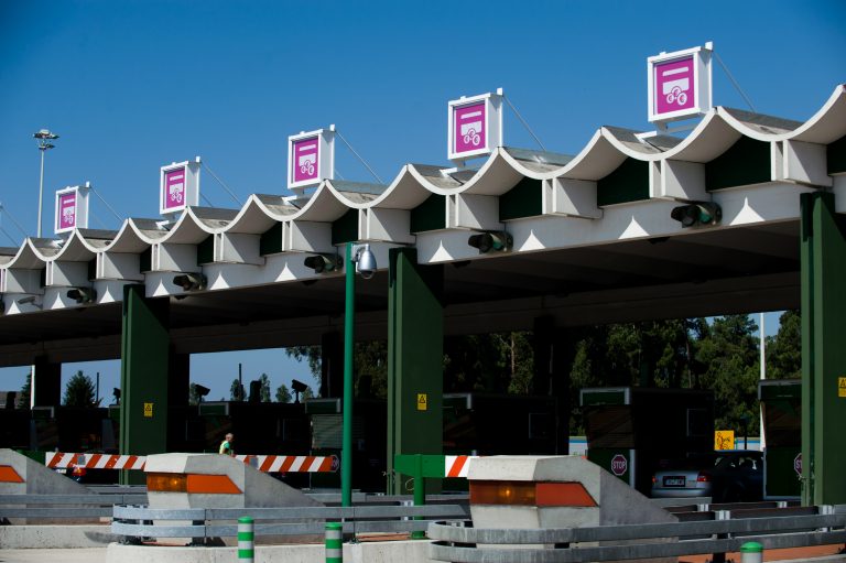 Brisa reforça confiança na Zarph com produção de 33 painéis de via