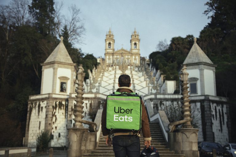 Uber Eats chega a Braga
