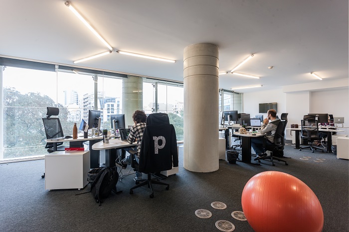 Pipedrive compra empresa de email marketing