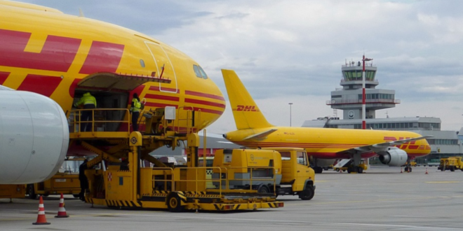 DHL Express avião aviação economia companhia aérea aeroporto