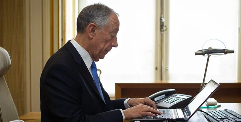 Marcelo Rebelo de Sousa dá luz verde ao aumento do salário mínimo nacional
