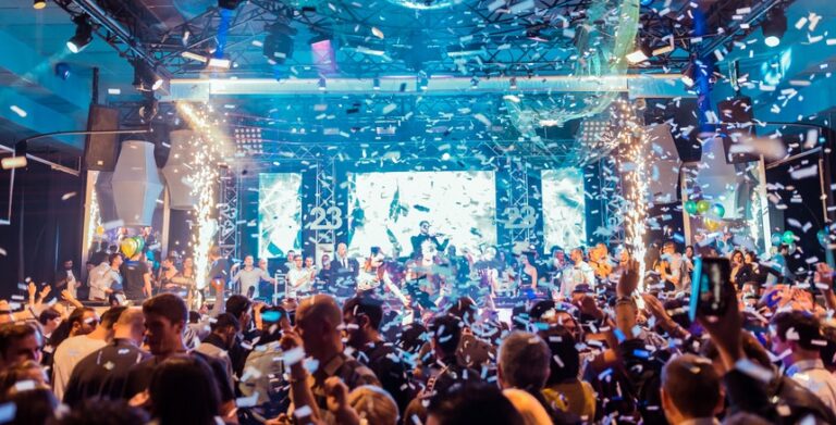 23% dos portugueses ainda não voltou a uma discoteca ou bar