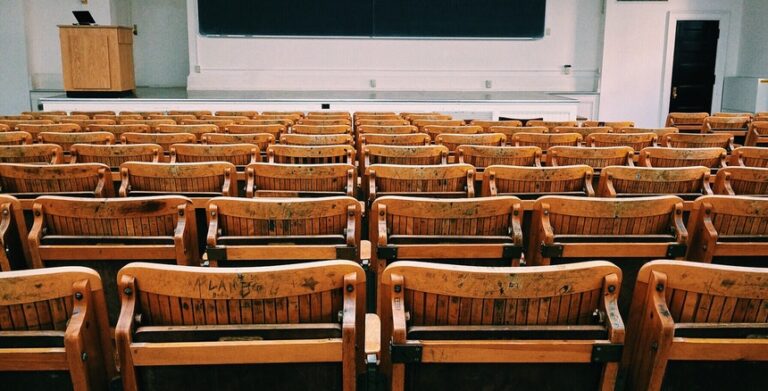 Quatro universidades portuguesas no ranking do Financial Times