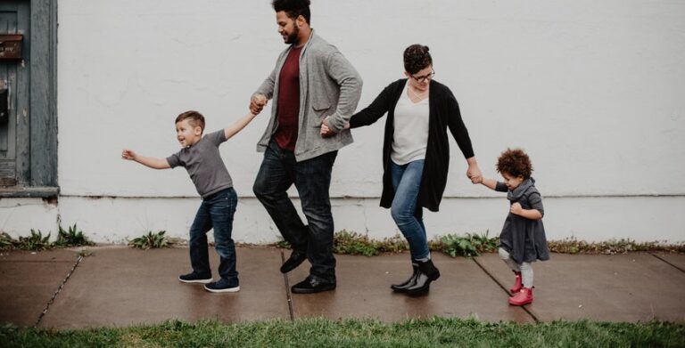 Apoio excecional à família em vigor até 9 de janeiro