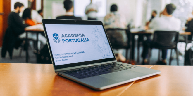 Academia Portugália