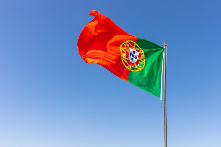 “Governo e Política” supera inflação nas preocupações dos gestores portugueses