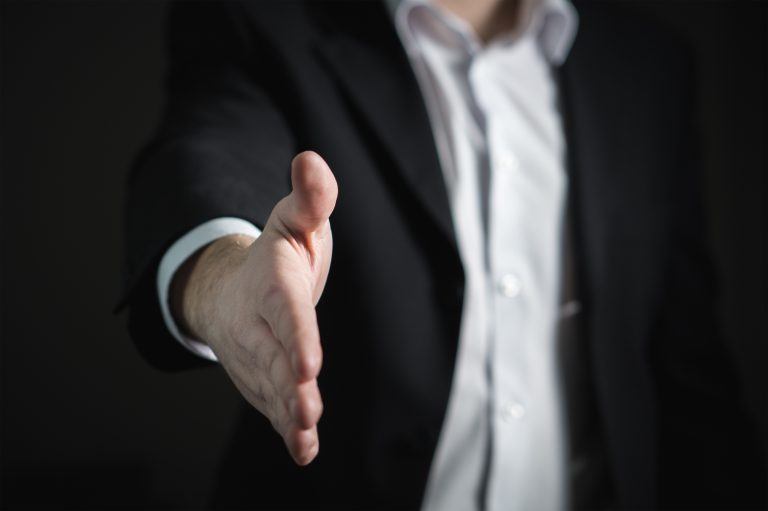Ofertas de emprego crescem 45% em 2022