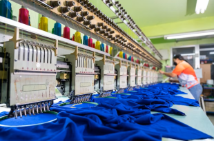 encontro entre jovens e o setor têxtil