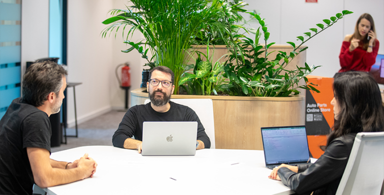 Autodoc quer duplicar trabalhadores em Portugal