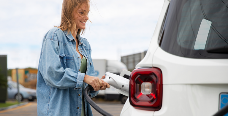 Bling Energy entra no mercado de carregamento de veículos elétricos