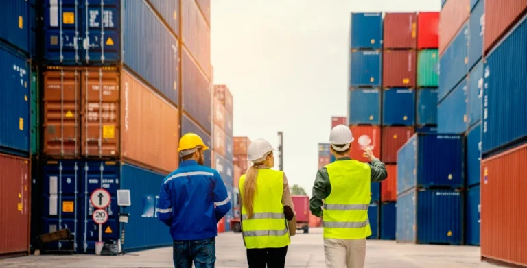 Exportações: Serviços cresceram nas Micro e PME, bens desceram nas Grandes