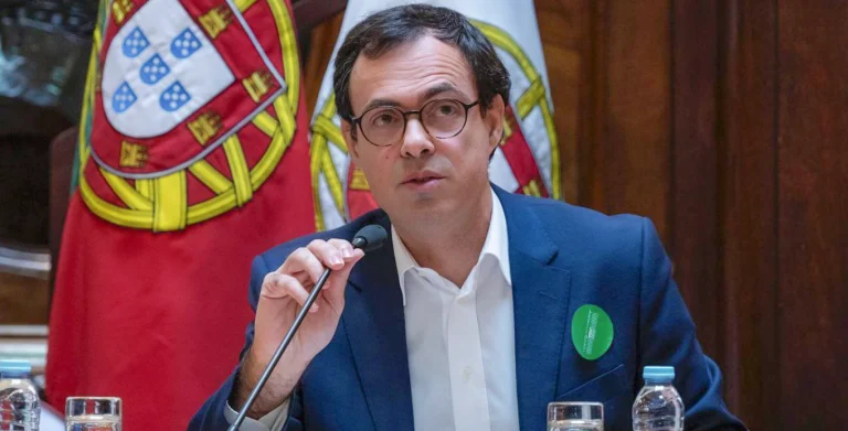 Formação ao Longo da Vida: o compromisso da ENSP NOVA com o Futuro