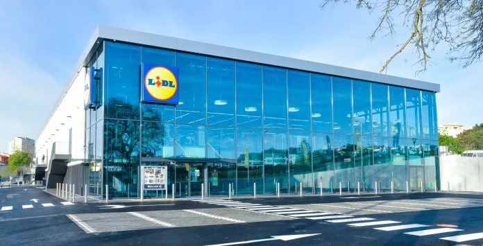 Fachada de uma loja Lidl