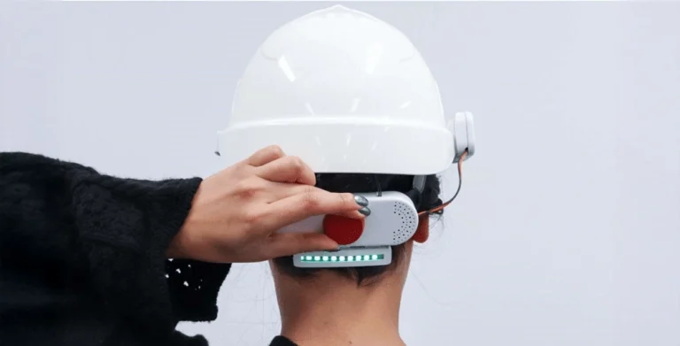 Dstgroup desenvolve capacete inteligente para proteger trabalhadores