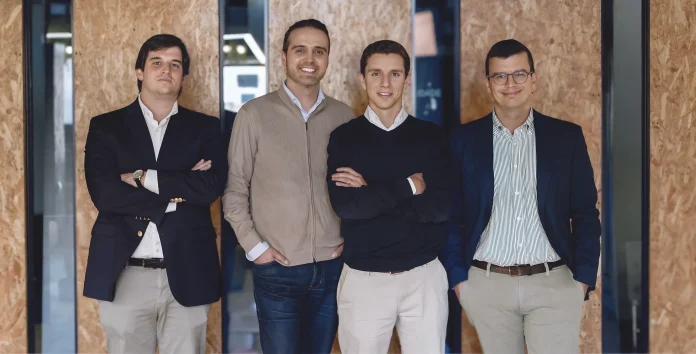 Miguel Morgado (co-fundador), João Prior (co-fundador), Pedro Sousa (co-fundador & CEO) e Pedro Fonseca (co-fundador)