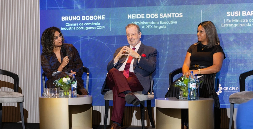 Legenda: (da esquerda para a direita) Berta Montalvão, Bruno Bobone e Susi Barbosa