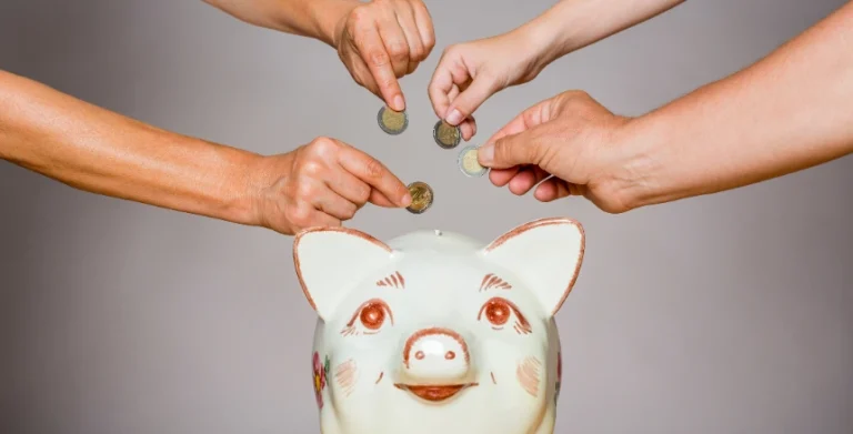 Quais são os quatro tipos de crowdfunding para as PME?